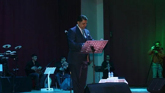 Şarkılar ve türkülerle coşturdular 