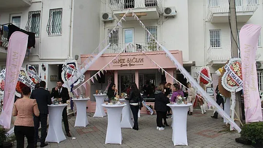 Gamze Sağlam Beauty Center açıldı