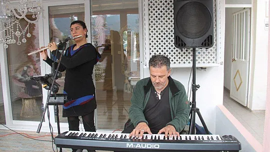 Gamze Sağlam Beauty Center açıldı