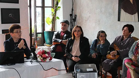 'Şehrimizde Tarihin Ayak İzleri' adlı söyleşi yapıldı