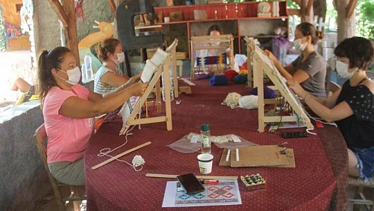 BU KAMPTA SANAT VE DOĞA İÇ İÇE