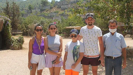 Kayaköy kiliselerinin açılması isteniyor