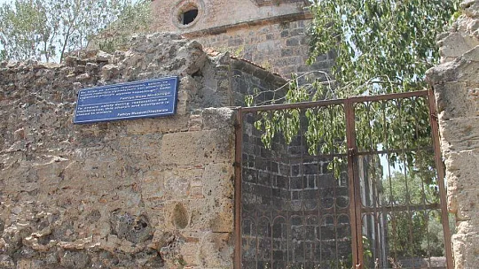 Kayaköy kiliselerinin açılması isteniyor