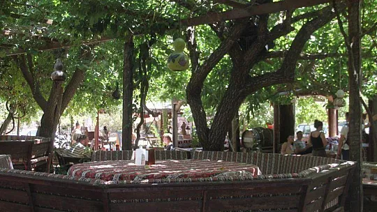 Kayaköy kiliselerinin açılması isteniyor