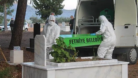 Özkaraca son yolculuğuna gözyaşları içinde uğurlandı