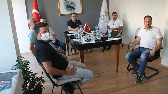 Fethiye'de Otelciler Birliği Krizi Görüştü