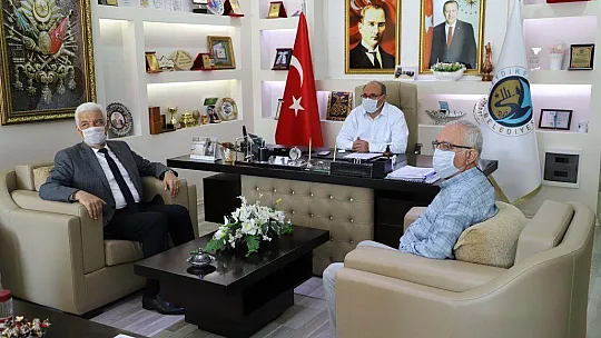 BAŞKAN GÜRÜN, BAŞKAN YAKUP OTGÖZ'Ü ZİYARET ETTİ