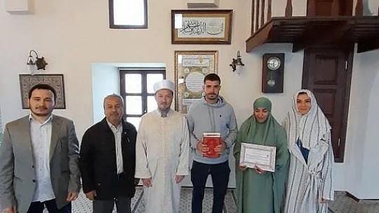 İngiliz turist Bodrum'da Müslüman oldu