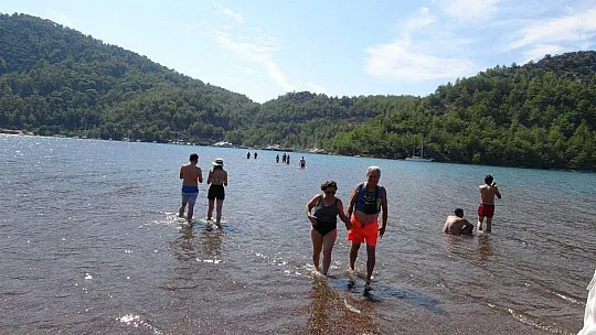 İngilizler Kızkumu'nu görmeden dönmüyor