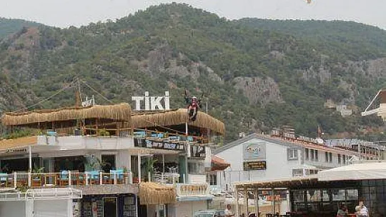 YAMAÇ PARAŞÜTÜNDE İLK MÜŞTERİLER ÇİNLİ