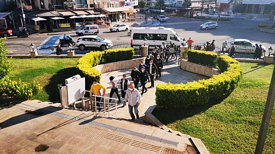 İnsan tacirleri adliyeye sevk edildi