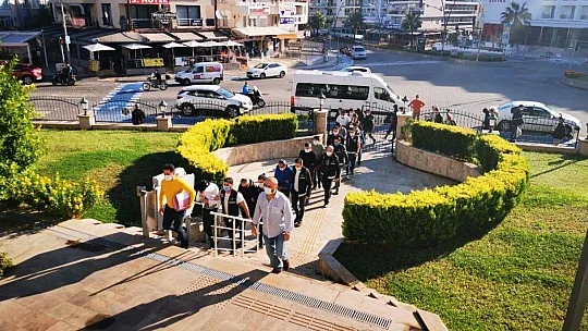 İnsan tacirleri adliyeye sevk edildi