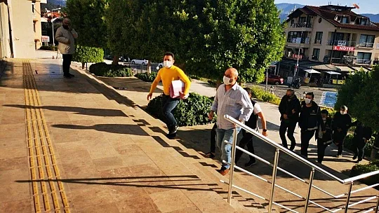 İnsan tacirlerinden 8'i tutuklandı