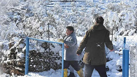İstanbul'a çile olan kar, Bodrum'a neşe oldu