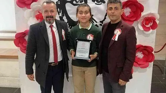 İstiklal Marşı Okuma Yarışması'nda Köyceğizli Yıldız birinci oldu