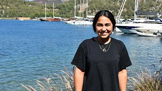 İtfaiyeciler yangınlarda canla başla mücadele ettikleri Marmaris'te bu kez tatil yaptı