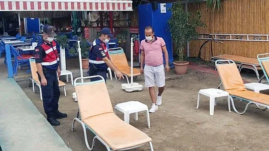 Jandarma Bin 894 kişi ve işletmeyi denetledi