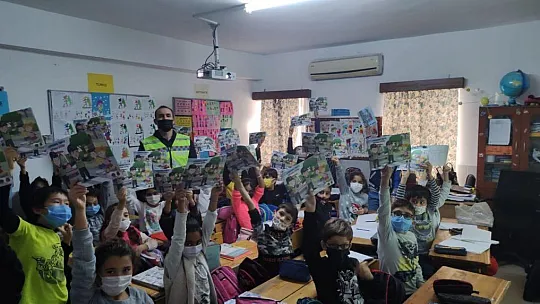 Jandarmadan Bin 130 öğrenciye seminer