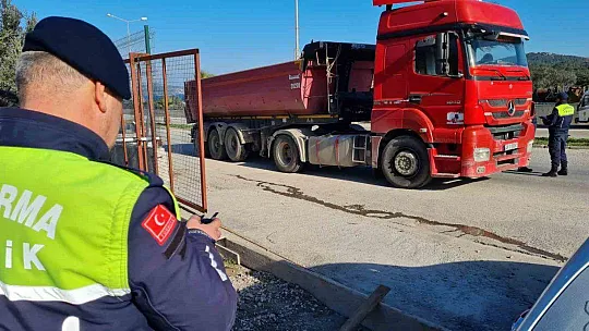 JANDARMADAN HAFRİYAT KAMYONLARINA SIKI DENETİM