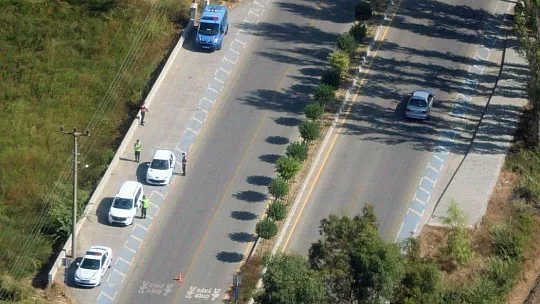 Jandarmadan helikopterli trafik denetimi