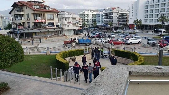 Jandarmadan kaçamadı