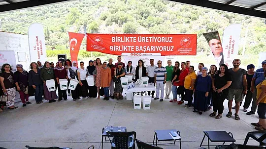 Kadınlara kompost yapım eğitimi