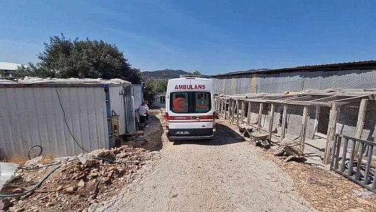 KALBİNE BIÇAK SAPLANMIŞ HALDE ÖLÜ BULUNDU