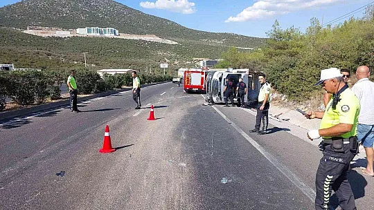 Kamyonet ile tır çarpıştı: 1 ölü