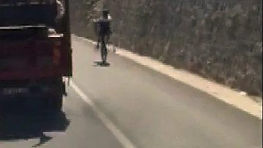 Kara yolunda ölümüne yolculuk