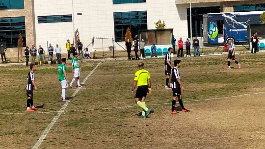 Karaçulhaspor, Muğla Süper Amatör Lig'e yükseldi