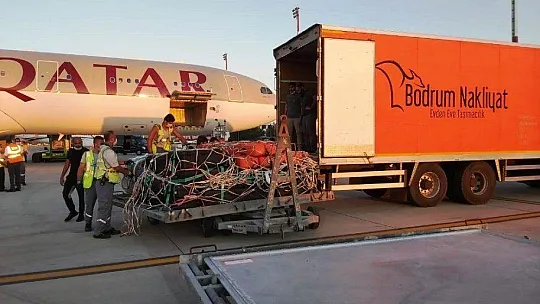 Katar kraliyet ailesi, 2 kamyon eşya 500 valizle Bodrum'a geldi.