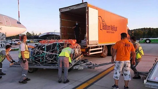 Katar kraliyet ailesi, 2 kamyon eşya 500 valizle Bodrum'a geldi.