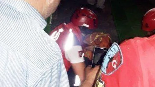 Kayalıklardan düşen gencin cansız bedenine 12 saatlik çalışmayla ulaşıldı