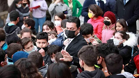 Kaymakam Bayar vatandaşların şikayetlerini dinledi