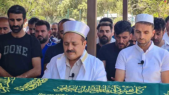 Keskin Ailesinin 3 Üyesi Toprağa Verildi