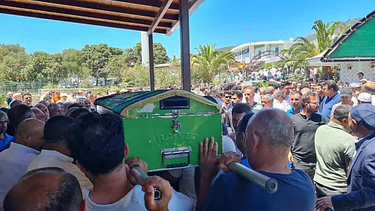 Keskin Ailesinin 3 Üyesi Toprağa Verildi