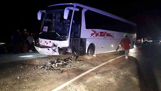 YARALI OLARAK KURTULAN SÜRÜCÜ HASTANEDE HAYATINI KAYBETTİ