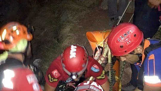 Kelebekler vadisinde düşen Ukraynalı iki turist 6 saatte kurtarıldı