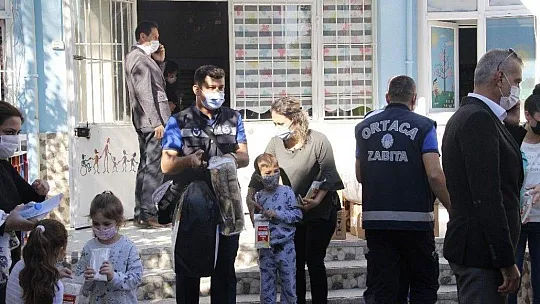 Kendileri küçük yürekleri büyük