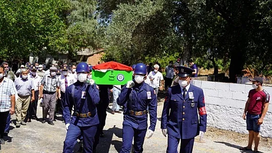 Kıbrıs Gazisi törenle toprağa verildi