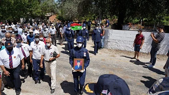 Kıbrıs Gazisi törenle toprağa verildi