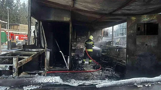 Balık fabrikasında korkutan yangın