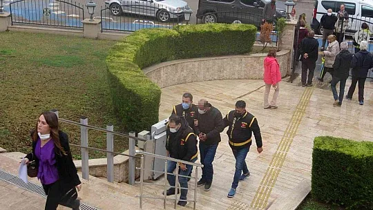 Kız öğrencilere tacizde bulunan şahıs yakalanarak adliyeye sevk edildi
