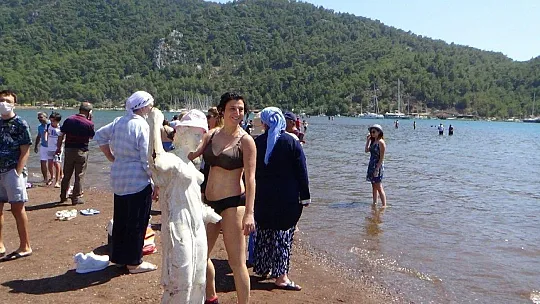 Kızkumu  Plajı pandemiye rağmen rekor ziyaretçi ağırlıyor