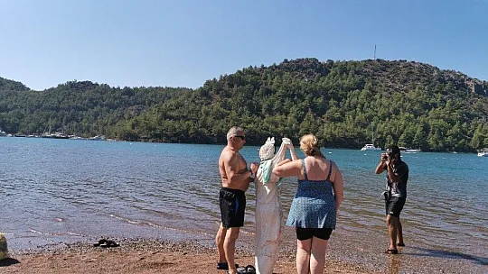 Kızkumu yerli ve yabancı turistlerin gözdesi olmaya devam ediyor