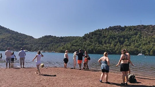 Kızkumu yerli ve yabancı turistlerin gözdesi olmaya devam ediyor