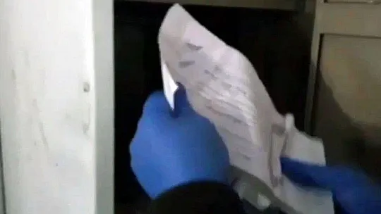 KOM ekipleri, tefecilik yapan şebekeyi ajandaları ile ele geçirdi