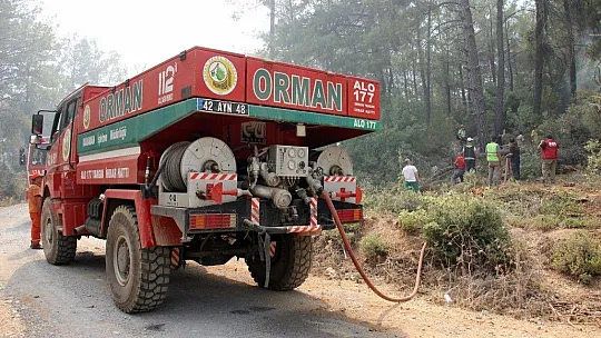 Komandolar karadan helikopterler havadan Bayır köyünü kurtarmaya çalışıyor