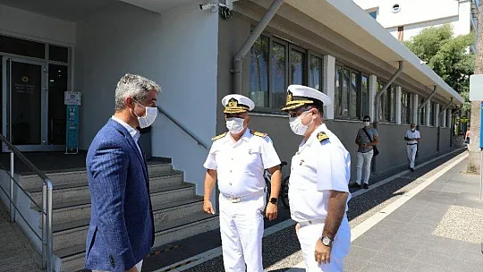 Komutanlardan Başkan Oktay'a ziyaret