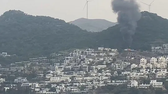 Konteyner alevlere teslim oldu